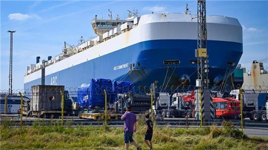 Die „Arc Commitment“ durfte den Hafen wieder verlassen.