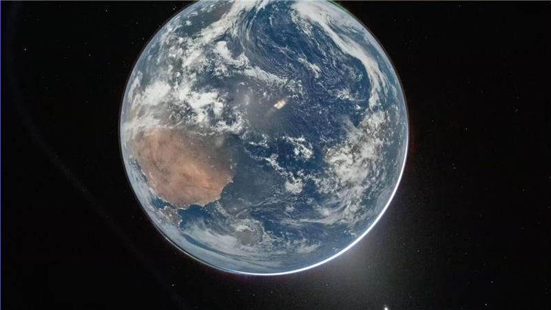 Die „Artemis“-Astronauten schicken Bilder von der Erde zur Erde. 