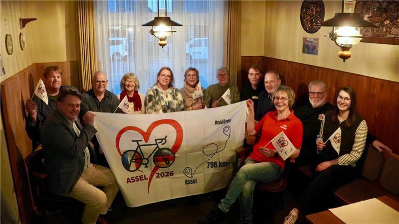 Die Asseler Delegation bereitet sich auf die Ankunft der französischen Partnergemeinde vor.