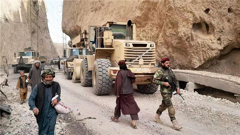 Die Aufräumarbeiten lauf auf Hochtouren. 