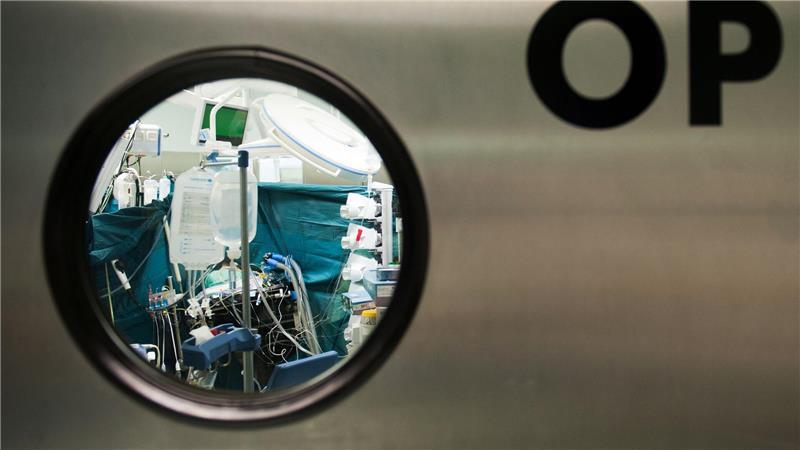 Höhere Kassenbeiträge noch nicht vom Tisch Die Ausgaben für Krankenhausbehandlungen steigen stark. (Archivbild)