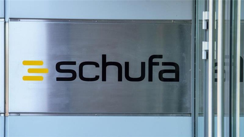 Kaufen Sie auch so ein? – Hier lauert die Schuldenfalle Die Auskunftei Schufa beobachtet Trend zu Kleinkrediten.