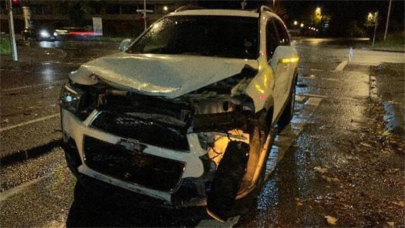 Die Autofahrerin des Chevrolet war an der Kreuzung in Cuxhaven gerade angefahren.