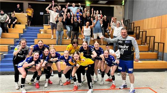 Die B-Jugend der JSG Fredenbeck/Stade feierte vergangene Saison den Aufstieg in die Bundesliga.