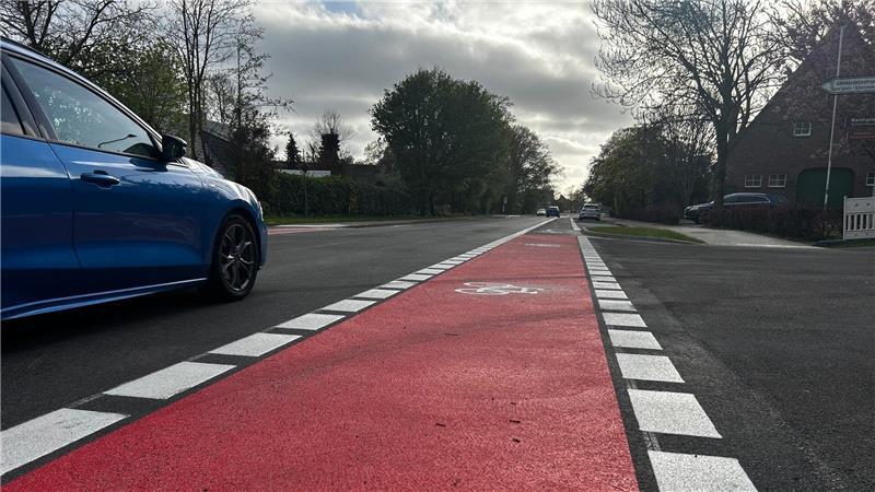 Die B73 in Düdenbüttel wurde für den Verkehr freigegeben. Pendler müssen dennoch mit Behinderungen rechnen.