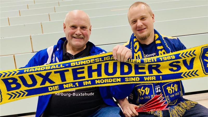Hinrundenbilanz: In einem Punkt sind sich die BSV-Fans besonders einig Die BSV-Fans Hans-Hinrich Eckhoff (links) und Gunnar Stolt.