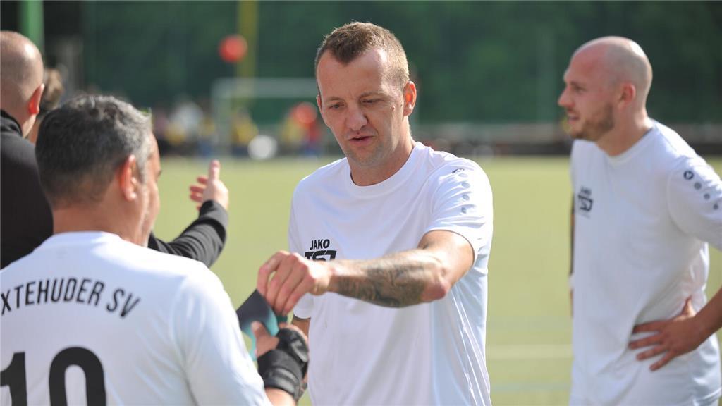 Die BSV-Legenden haben am Samstag mit 5:1 gegen das Kreisligateam des Buxtehuder...