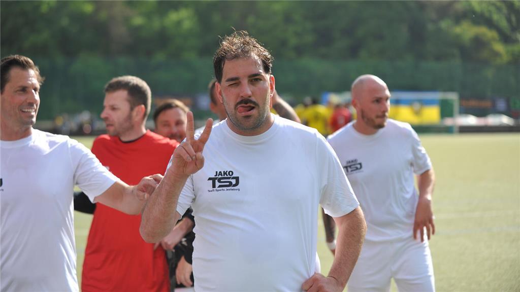 Die BSV-Legenden haben am Samstag mit 5:1 gegen das Kreisligateam des Buxtehuder...