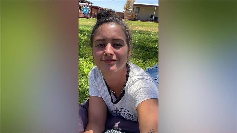Deutsche in Australien vermisst: Polizei findet Auto Die Backpackerin, die aus Nordrhein-Westfalen stammen soll, reiste seit zwei Jahren durch Australien.