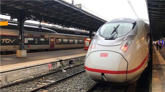 Die Bahn will ihre Verbindungen in Europa ausbauen, etwa nach Paris. (Archivbild)