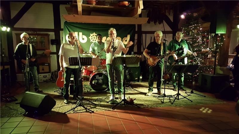 Die Band „elbsand“ bei ihrem Auftritt im Beekhoff am Abend des 2. Weihnachtstags vor zwei Jahren. Foto: privat
