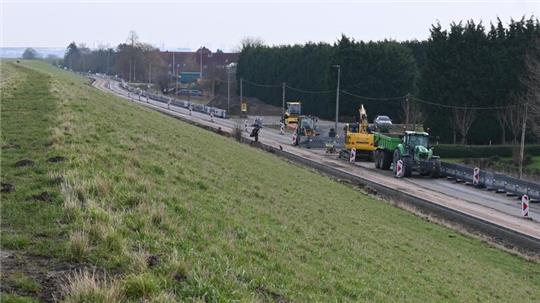 Bauarbeiten an der K39 in Jork.