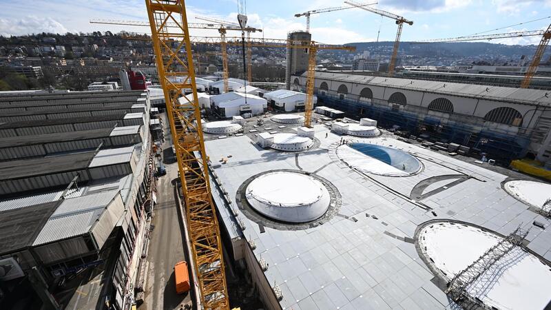 Urteil: Bahn muss Mehrkosten von Stuttgart 21 alleine tragen Die Baustelle des milliardenschweren Bahnprojekts Stuttgart 21.