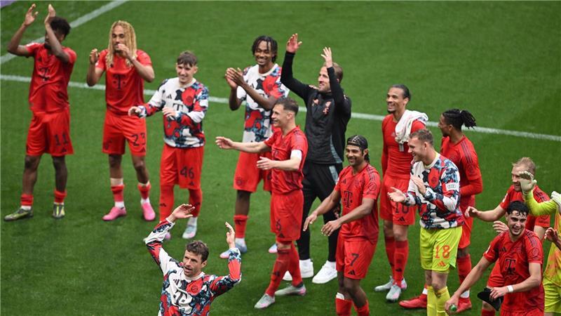 Die Bayern feierten mit angezogener Handbremse in Leipzig.