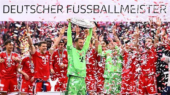 Die Bayern mit der Meisterschale: Gibt es wieder das gewohnte Bild? (Archivbild)