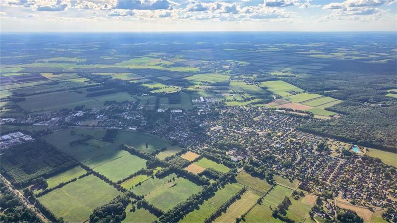 Die Befliegungen wurden von der Gemeinde Gnarrenburg beauftrag.