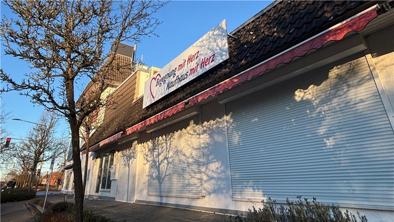 Die Begegnungsstätte mit Herz in Buxtehude befindet sich unmittelbar gegenüber dem Bahnhof. Der Eingang ist an der Gildestraße.