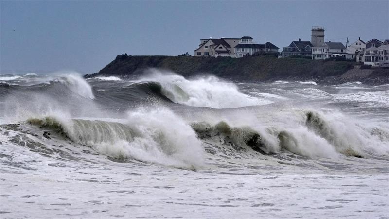 Sturm an US-Ostküste - Überschwemmungen und Stromausfälle Die Behörden warnen vor gefährlichen Bedingungen in Küstenabschnitten.