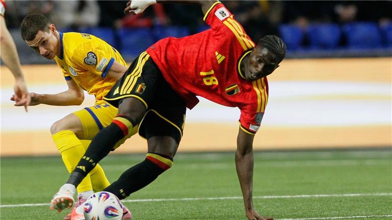 Die Belgier um Amadou Onana (r.) kamen in Kasachstan ins Stolpern.