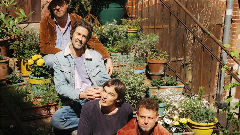 Hanse Song Festival in Stade: Line-up komplett, Vorverkauf beginnt Die Berliner Popband Die Höchste Eisenbahn kehrt nach längerer Pause zurück auf die Bühne.