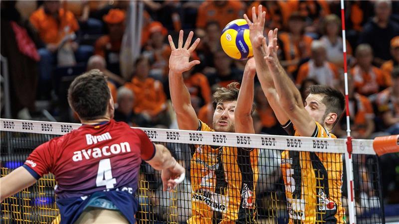 Die Berliner um Knigge (M.) taten sich schwer.