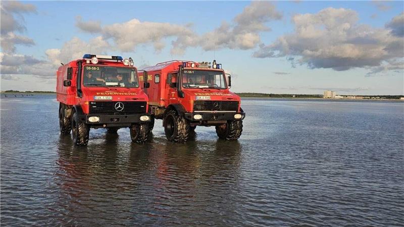 Die Berufsfeuerwehr Cuxhaven war am Montag bei einem medizinischen Notfall im Watt vor Duhnen im Einsatz.
