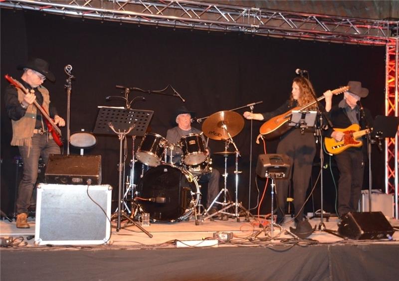 Die Blue Mountain Band .