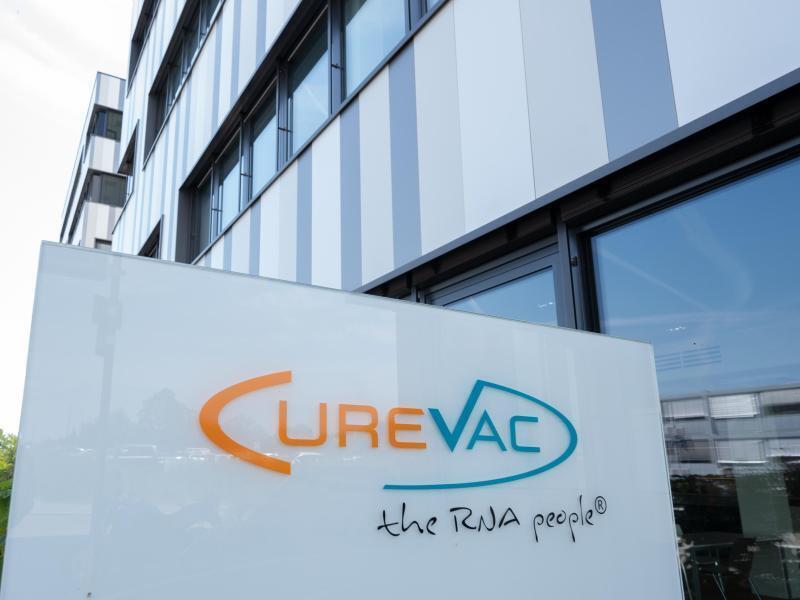 Die Börse hat Curevac für die Ergebnisse der Zwischenanalyse abgestraft. Foto: Bernd Weißbrod/dpa