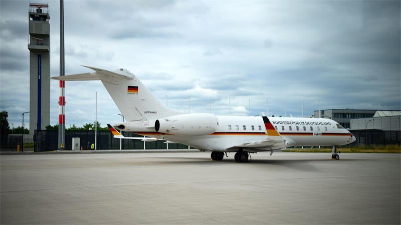 Panne bei „Afrika-Training“ der Luftwaffe macht Wirbel Die Bombardier Global 5000 der Flugbereitschaft