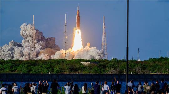 Die Bordtoilette gilt als technische Neuerung.