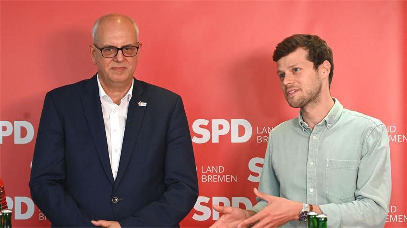 Die Bremer SPD will mit Bürgermeister Andreas Bovenschulte (links) in den Wahlkampf ziehen.