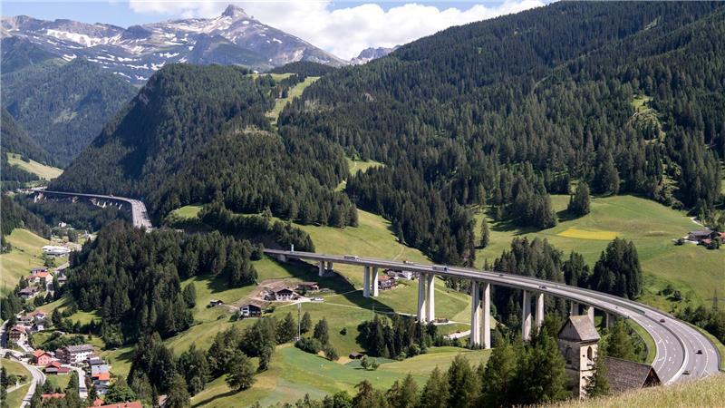 Fernpass-Demo legt Urlaubsroute lahm: Was erwartet Reisende? Die Brenner-Autobahn ist eine der wichtigsten Nord-Süd-Verbindungen. (Archivbild)