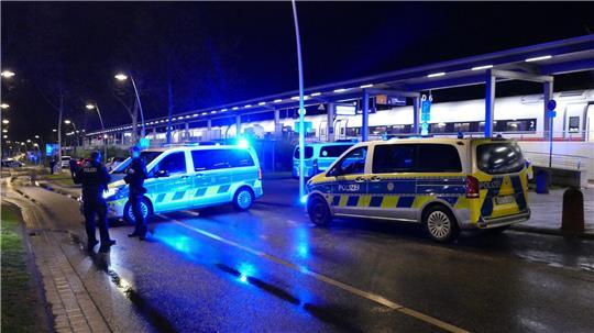 Die Bundespolizei ist am Bahnhof Siegburg/Bonn im Einsatz.