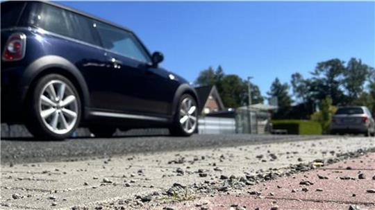 Die Bundesstraße 495 wird Ende der Woche wieder für den Verkehr freigegeben. (Archivfoto)