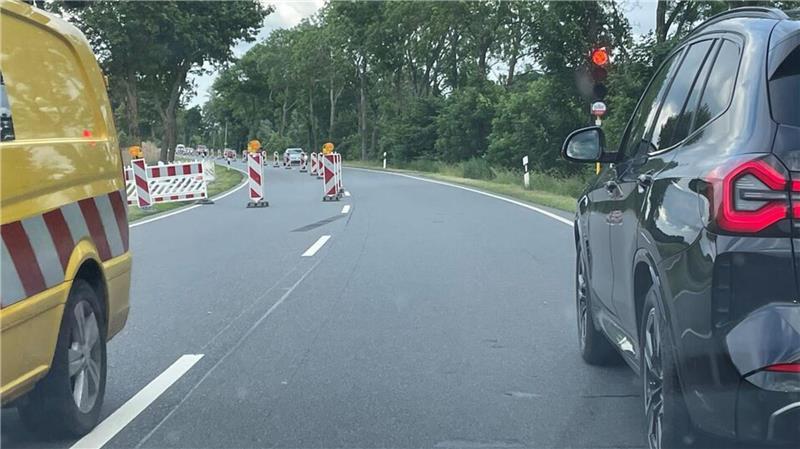 Die Bundesstraße 73 im Stader Nachbarkreis ist zurzeit halbseitig gesperrt. 