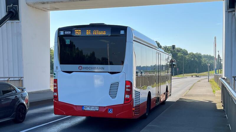 Die Buslinie 150 ist für die Altänder keine Alternative zur Fähre.