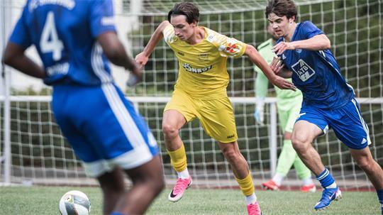Die Buxtehuder waren bisher häufig spielbestimmend, konnten aber noch keinen Punkt einfahren.