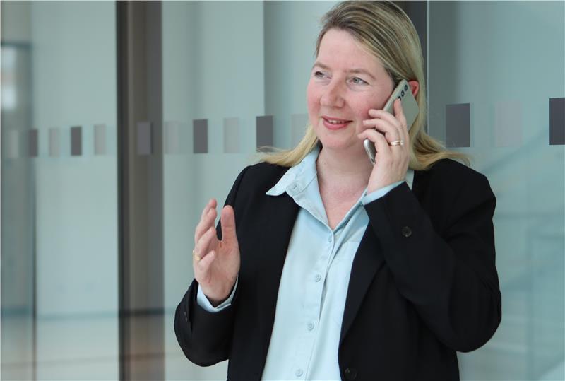 Fußfessel für Gewalttäter: Erfolg für Birgit Butter und die CDU Die CDU-Landtagsabgeordnete Birgit Butter kämpft seit eineinhalb Jahren für eine schnelle Einführung der elektronischen Fußfessel.