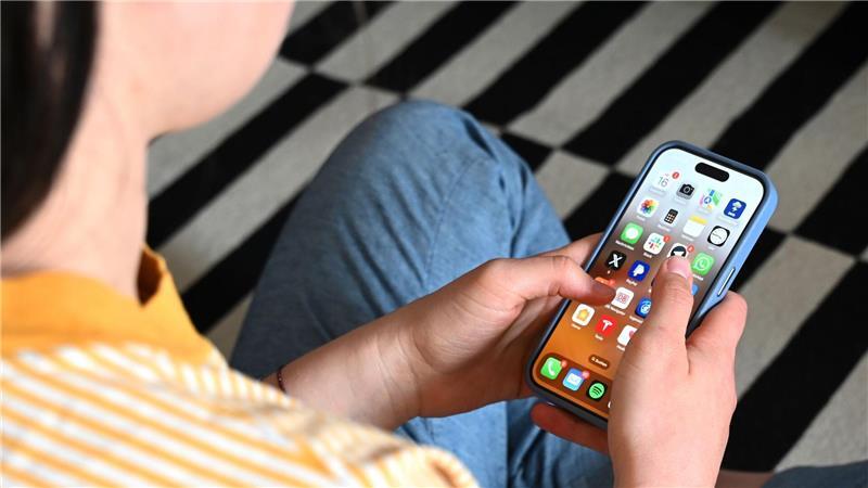 Die CDU berät über ein Social-Media-Verbot für Kinder und Jugendliche. (Symbolbild)