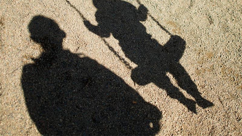 Die CDU in der Hamburgischen Bürgerschaft will mit mehr Therapieplätzen für Pädophile dem sexuellen Kindesmissbrauch vorbeugen. (Symbolbild)