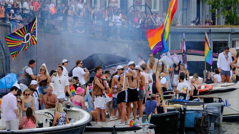 Schwuler Regierungschef ruft zu Coming-out auf Die Canal Parade in Amsterdam am Samstag, 1. August 2026.