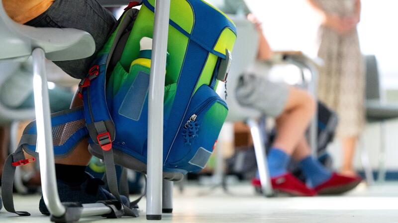 Studie: Gymnasialbesuch vom Elternhaus abhängig Die Chance auf ein Gymnasium zu gehen, hängt stark vom Elternhaus ab.