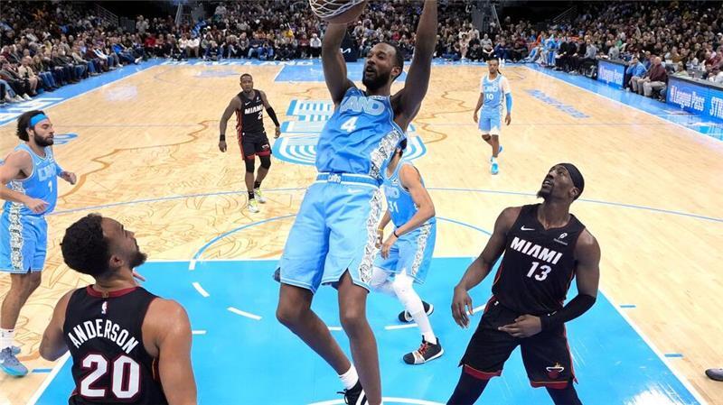 Cavaliers haben als erstes NBA-Team Playoff-Teilnahme sicher Die Cleveland Cavaliers haben als erstes NBA-Team der Saison die Playoffs sicher.