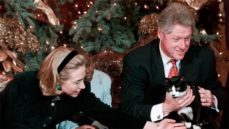 Bill Clinton wird 80: „Comeback-Kid“ und viele Skandale Die Clintons lernten sich an der Uni kennen (Archivbild).