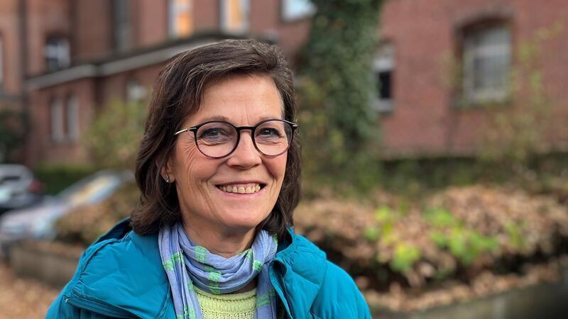 Mobilitätsschub: Shuttle-Dienst des HVV nun auch in Cranz und Neuenfelde Die Cranzer Bürgerschaftsabgeordnete Dr. Gudrun Schittek (Grüne) will, dass hvv hop nicht an Landes- und Bezirksgrenzen endet.