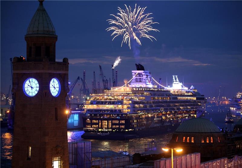 Die Cruise Days an den Landungsbrücken: Auch bei diesem Event mischt Bergmann mit. Erstmals wurden die Kreuzfahrttage 2008 veranstaltet.