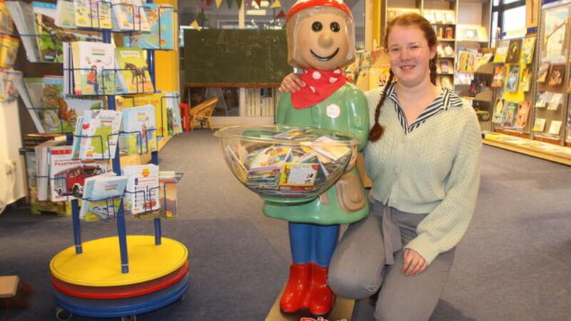Die Cuxhavener Buchhändlerin Julie Hell ist seit ihrer Kindheit ein echter Fan von Pixi-Büchern und hütet einige Schätzchen. 