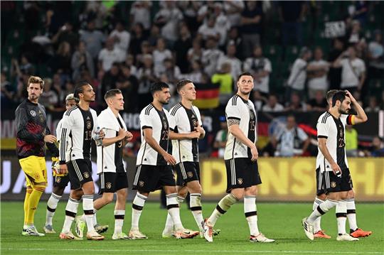 Die DFB-Spieler müssen die 1:4-Pleite gegen Japan verkraften.