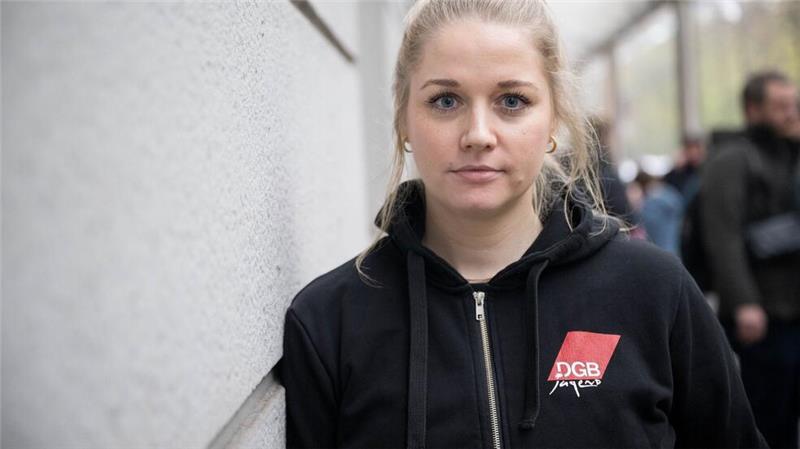 Die DGB-Jugendbildungsreferentin setzt sich für den Ausbildungsfonds ein.