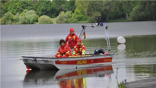 Die DLRG-Ortsgruppe Bremervörde wachte am Vörder See.